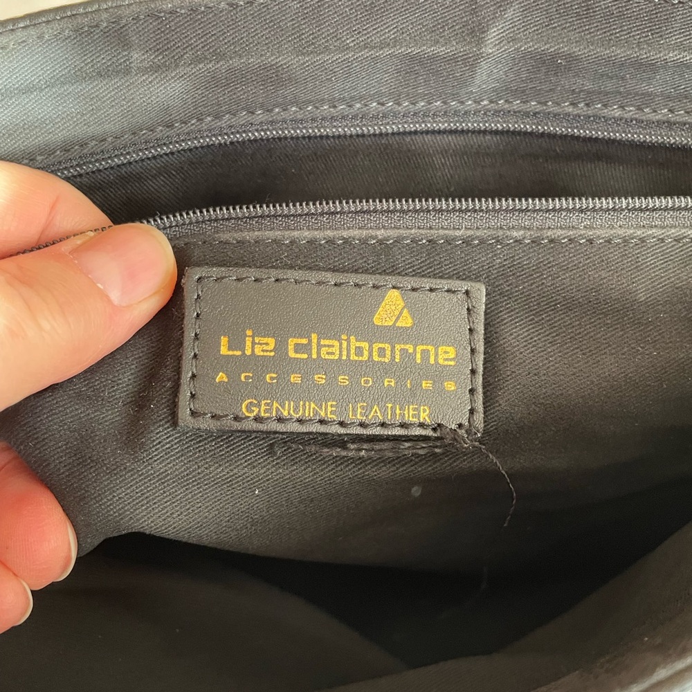 Liz Claiborne Black Leather Crossbody Shoulder Bag - Picture 12 of 14
